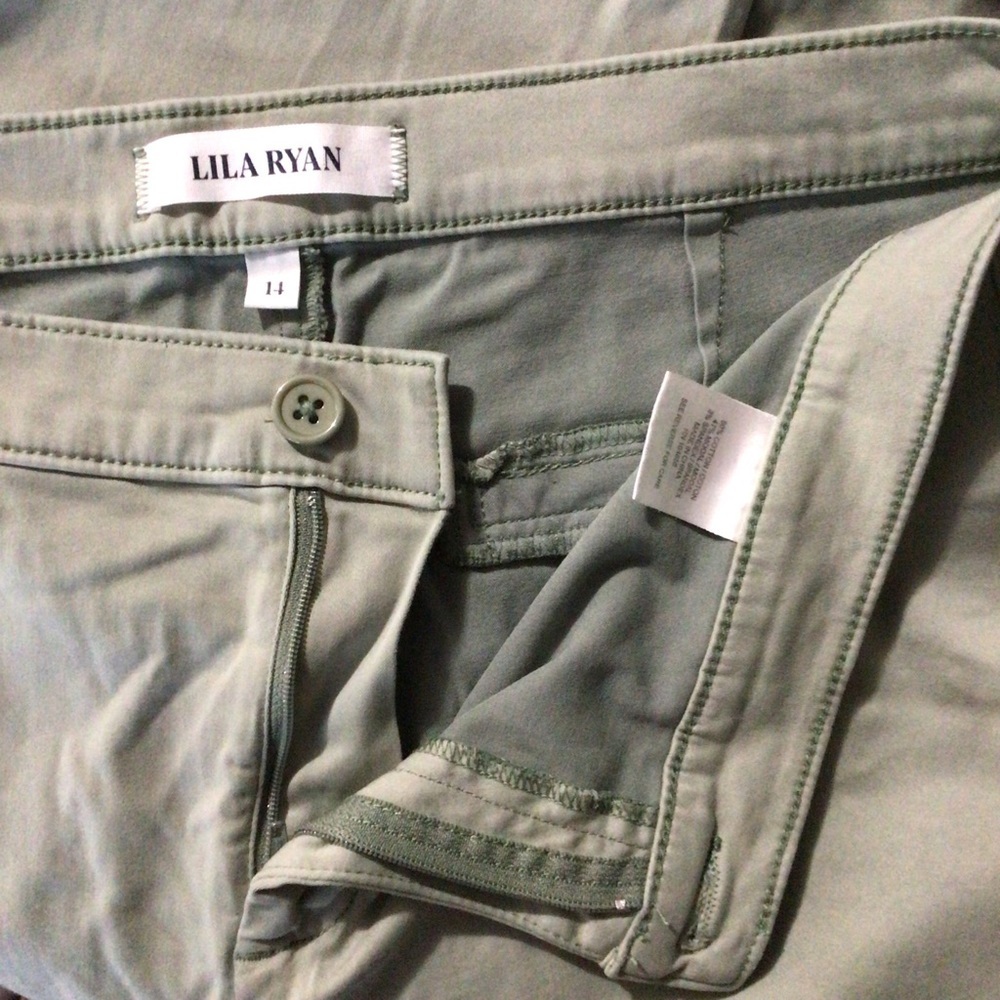 Lila Ryan Green Chino Pants - Size 14 - Picture 8 of 11